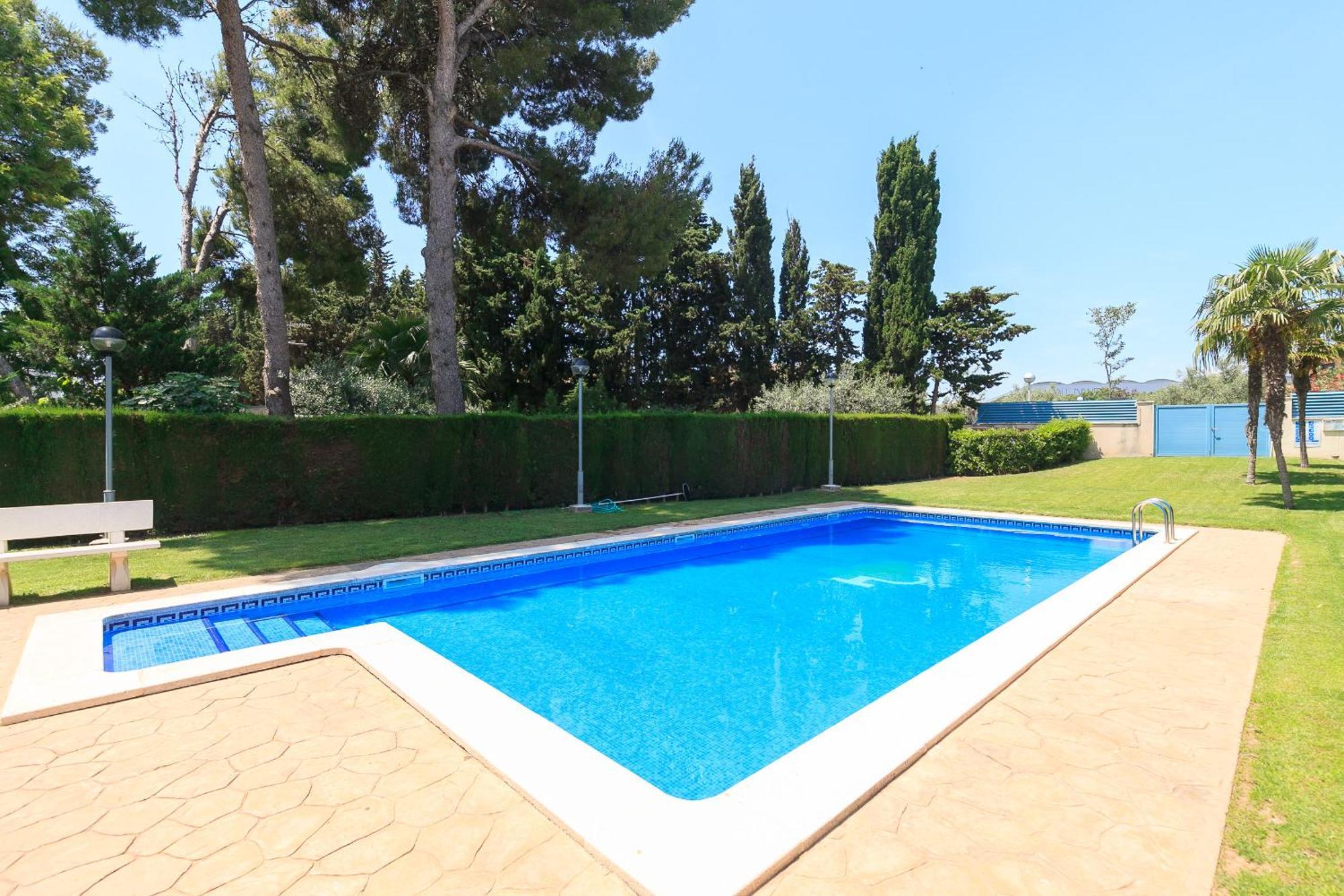 Uhc Els Pins Apartments Salou Extérieur photo